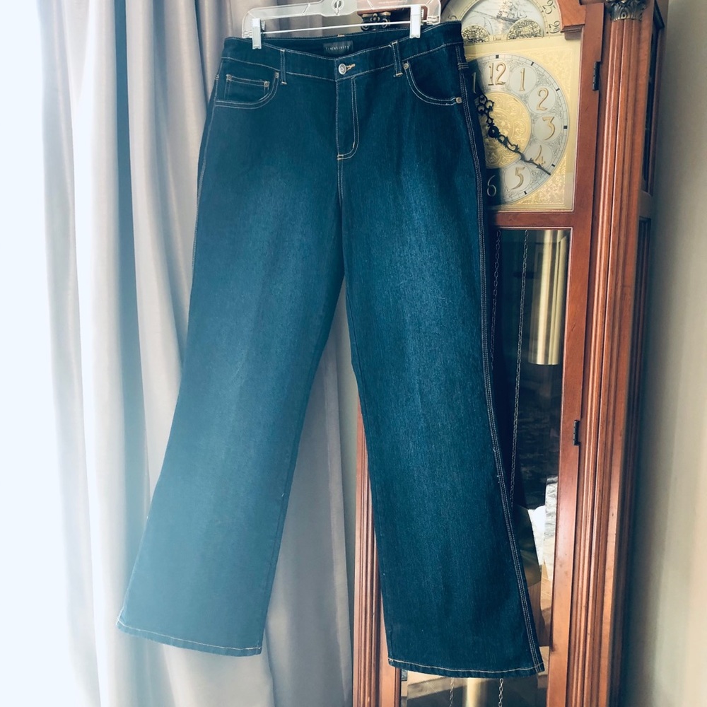 NWOT Bootcut jeans